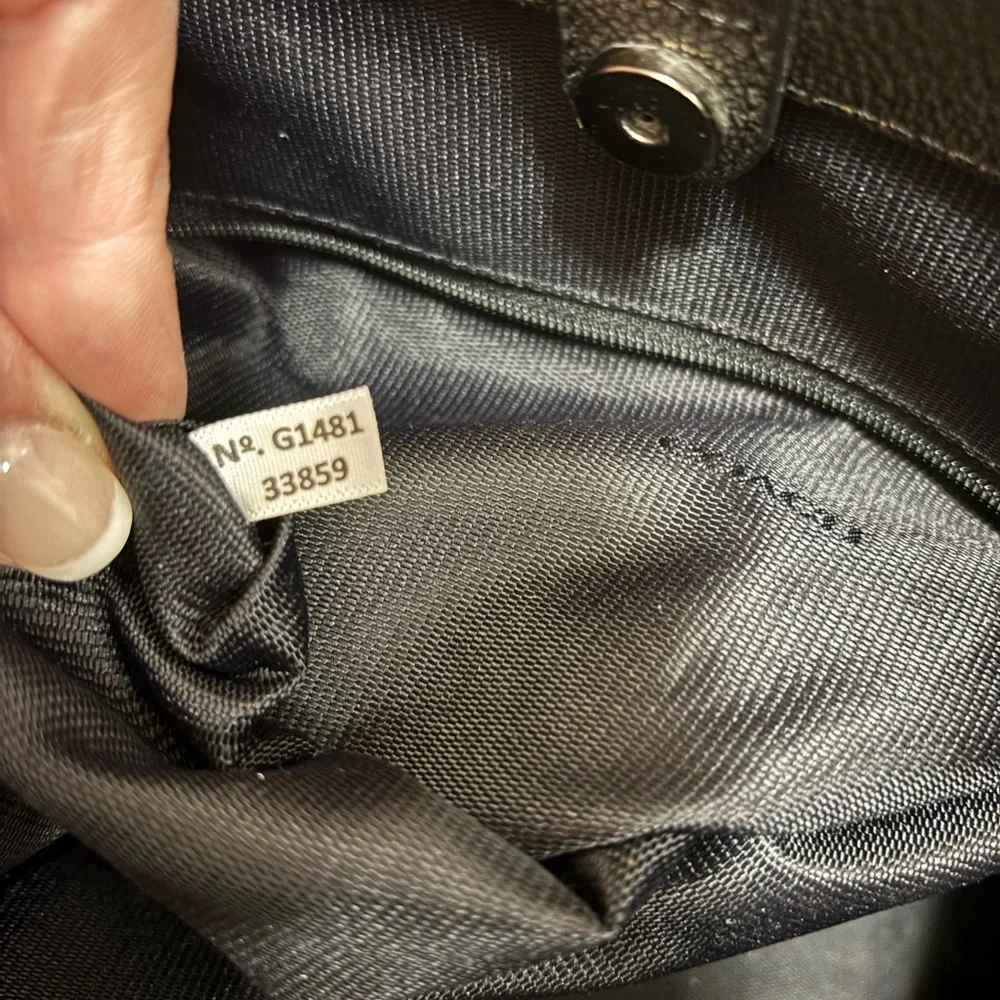 Coach G1481-33859 Crosby Carryall Metallic Gold Crackle Leather/Gunmetal Hrdware - Picture 6 of 16